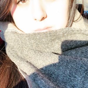 Meet your Posher, Kenia